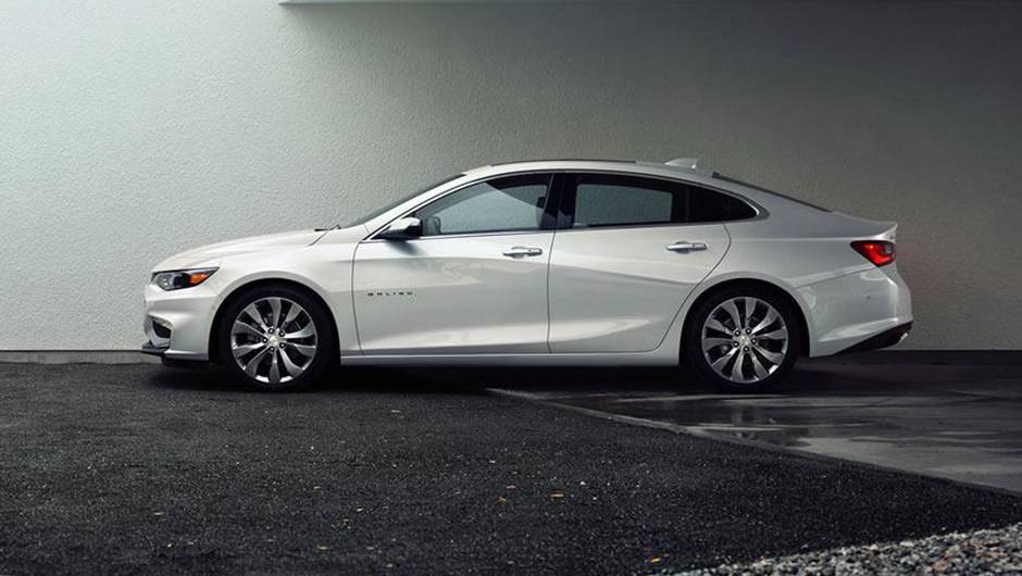 Quanto às dimenstões, o espaço entre-eixos aumentou em 9,1 centímetros | <a href="https://beta-develop.quatrorodas.abril.com.br/noticias/saloes/new-york-2015/chevrolet-malibu-emagrece-136-kg-nova-geracao-852327.shtml" rel="migration">Leia mais</a> Quanto às dimenstões, o espaço entre-eixos aumentou em 9,1 centímetros | <a href="https://beta-develop.quatrorodas.abril.com.br/noticias/saloes/new-york-2015/chevrolet-malibu-emagrece-136-kg-nova-geracao-852327.shtml" rel="migration">Leia mais</a>