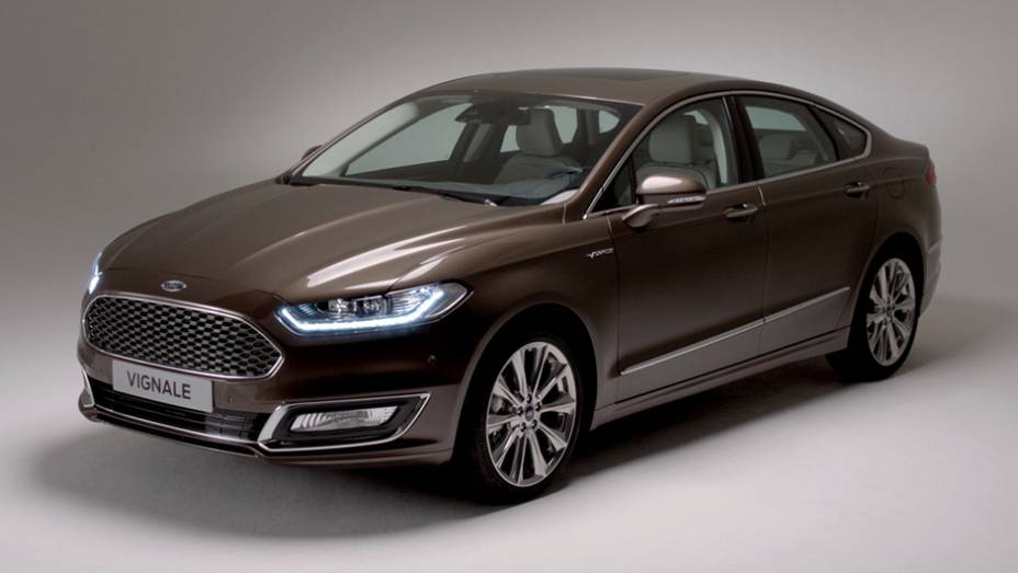 O Mondeo é o primeiro modelo da Ford a receber o tratamento de luxo Vignale | <a href="https://beta-develop.quatrorodas.abril.com.br/noticias/fabricantes/ford-revela-versao-producao-vignale-mondeo-856002.shtml" rel="migration">Leia mais</a>