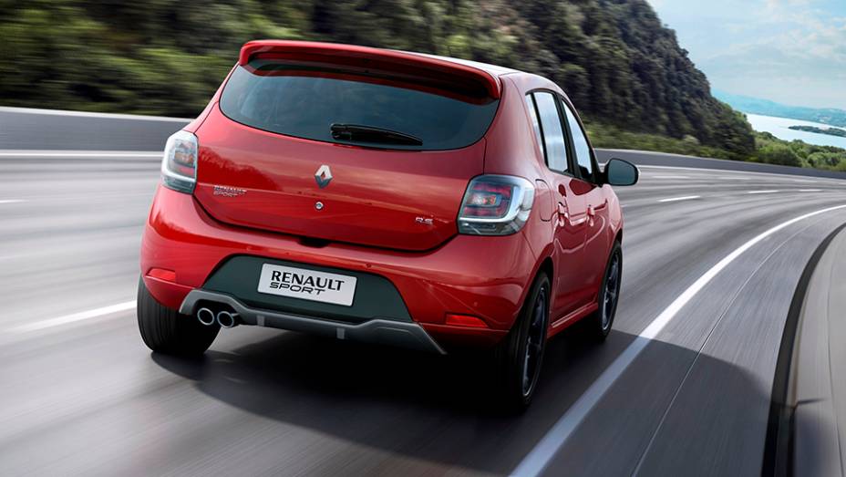 Outro destaque &eacute; a presen&ccedil;a de controle de estabilidade com op&ccedil;&atilde;o esportiva | <a href="https://beta-develop.quatrorodas.abril.com.br/noticias/saloes/buenos-aires-2015/renault-exibe-duster-picape-sandero-r-s-877281.shtml" rel="migration">Leia mais</a>