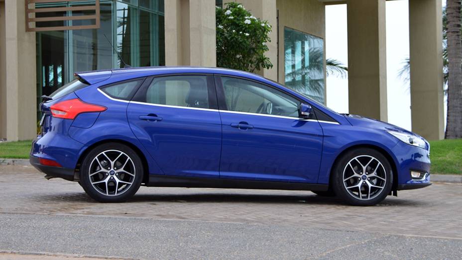 A partir de agora, a versão de entrada do modelo no Brasil é a SE 1.6, que sai por R$ 69.900; com o mesmo motor, está disponível a SE Plus (R$ 71.900) | <a href="https://beta-develop.quatrorodas.abril.com.br/noticias/fabricantes/novo-ford-focus-chega-r-69-900-879421.sht" rel="migration"></a> A partir de agora, a versão de entrada do modelo no Brasil é a SE 1.6, que sai por R$ 69.900; com o mesmo motor, está disponível a SE Plus (R$ 71.900) | <a href="https://beta-develop.quatrorodas.abril.com.br/noticias/fabricantes/novo-ford-focus-chega-r-69-900-879421.sht" rel="migration"></a>