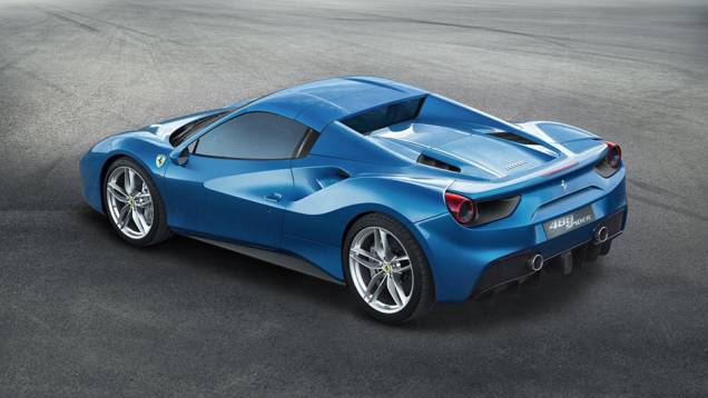 O teto rígido de vidro pode ser ajustado em três posições | <a href="https://beta-develop.quatrorodas.abril.com.br/noticias/fabricantes/ferrari-revela-488-spider-891362.shtml" rel="migration">Leia mais</a> O teto rígido de vidro pode ser ajustado em três posições | <a href="https://beta-develop.quatrorodas.abril.com.br/noticias/fabricantes/ferrari-revela-488-spider-891362.shtml" rel="migration">Leia mais</a>