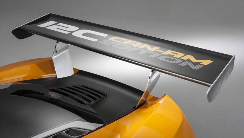 O MP4-12C Can-Am &eacute; um exemplar &uacute;nico e n&atilde;o deve ser produzido em s&eacute;rie t&atilde;o cedo... | <a href="https://beta-develop.quatrorodas.abril.com.br/noticias/fabricantes/mclaren-exibe-nova-versao-mp4-12c-697456.shtml" rel="migration">Leia mais</a>