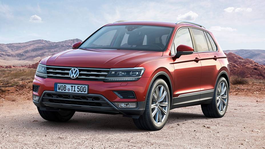 Basta olhar para o novo Tiguan para reparar: o visual da nova geração está bem mais esportivo | <a href="https://beta-develop.quatrorodas.abril.com.br/noticias/fabricantes/nova-geracao-volkswagen-tiguan-salto-tecnologico-904880.shtml" target="_blank" rel="migration">Leia mais</a>