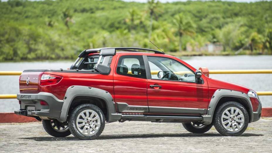 Além da inovação, a intenção da marca foi facilitar o acesso ao banco de trás | <a href="https://beta-develop.quatrorodas.abril.com.br/carros/lancamentos/fiat-strada-2014-757188.shtml" rel="migration">Leia mais</a> Além da inovação, a intenção da marca foi facilitar o acesso ao banco de trás | <a href="https://beta-develop.quatrorodas.abril.com.br/carros/lancamentos/fiat-strada-2014-757188.shtml" rel="migration">Leia mais</a>