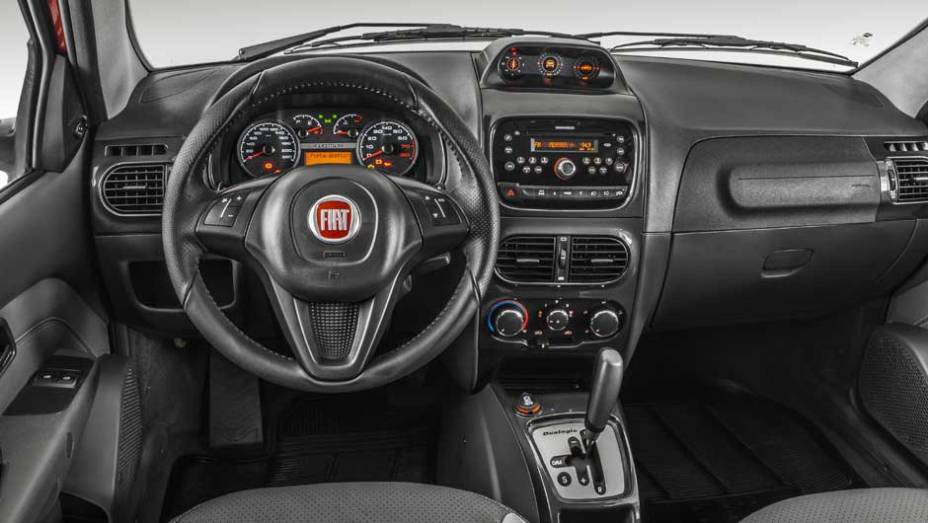 Além destas mudanças, a versão Adventure ganhou novo grafismo e volante redesenhado | <a href="https://beta-develop.quatrorodas.abril.com.br/carros/lancamentos/fiat-strada-2014-757188.shtml" rel="migration">Leia mais</a> Além destas mudanças, a versão Adventure ganhou novo grafismo e volante redesenhado | <a href="https://beta-develop.quatrorodas.abril.com.br/carros/lancamentos/fiat-strada-2014-757188.shtml" rel="migration">Leia mais</a>