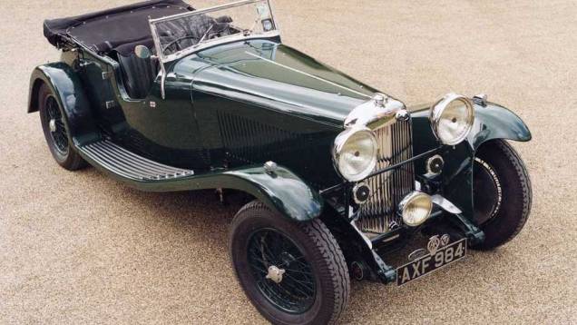 Lagonda M45 Tourer (1934): ent&atilde;o uma marca de luxo, a Lagonda foi adquirida pela Aston Martin; este modelo tinha luxo e pot&ecirc;ncia de sobra vinda do motor 4.5 de seis cilindros