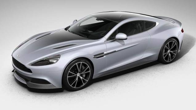Vanquish Centenary Edition (2013): edi&ccedil;&atilde;o especial em comemora&ccedil;&atilde;o aos 100 anos da funda&ccedil;&atilde;o da marca, oferece acabamento exclusivo com materiais nobres e pintura prata com detalhes em preto