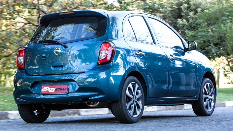Pre&ccedil;os do modelo variam entre R$ 32.990 e R$ 42.990 | <a href="https://beta-develop.quatrorodas.abril.com.br/carros/lancamentos/nissan-new-march-782972.shtml" rel="migration">Leia mais</a>