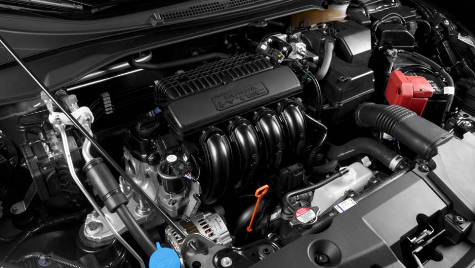 O motor 1.5 i-VTEC dispensa o tanquinho de partida a frio; com etanol, a potência é de 116 cv | <a href="https://beta-develop.quatrorodas.abril.com.br/carros/lancamentos/honda-city-800143.shtml" rel="migration">Leia mais</a>