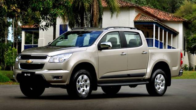 Picapes e SUVs a gasolina. Pomarole diz que os modelos movidos a gasolina costumam ser menos visados do que os movidos a diesel (motor mais caro e muito buscado no mercado paralelo) <a href="https://beta-develop.quatrorodas.abril.com.br/reportagens/10-coisas-afastam-l" rel="migration"></a> Picapes e SUVs a gasolina. Pomarole diz que os modelos movidos a gasolina costumam ser menos visados do que os movidos a diesel (motor mais caro e muito buscado no mercado paralelo) <a href="https://beta-develop.quatrorodas.abril.com.br/reportagens/10-coisas-afastam-l" rel="migration"></a>