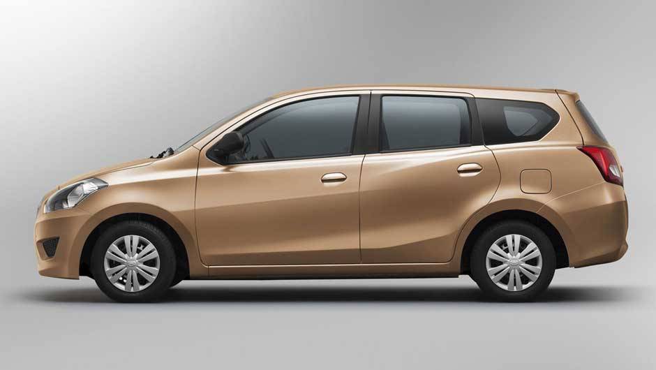 A dist&acirc;ncia entre-eixos de 2,45 metros oferece espa&ccedil;o de sobra para sete pessoas | <a href="https://beta-develop.quatrorodas.abril.com.br/noticias/fabricantes/datsun-lanca-minivan-go-754303.shtml" rel="migration">Leia mais</a>