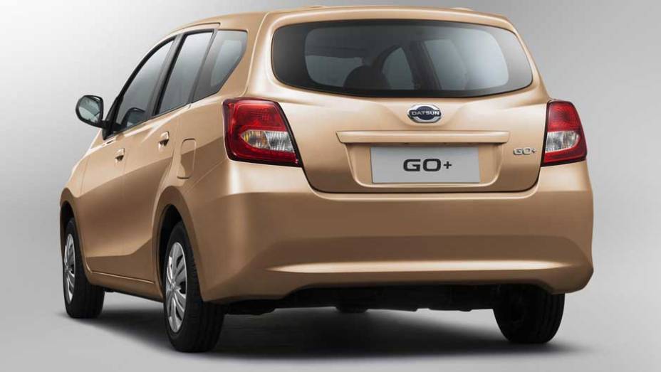 A GO+ tem 3,99 metros de comprimento, 1,63 metro de largura e 1,48 metro de altura | <a href="https://beta-develop.quatrorodas.abril.com.br/noticias/fabricantes/datsun-lanca-minivan-go-754303.shtml" rel="migration">Leia mais</a>