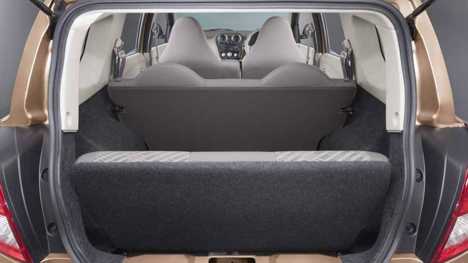 A GO+ será fabricada na planta de Purwakarta, na Indonésia, e chega em 2014 | <a href="https://beta-develop.quatrorodas.abril.com.br/noticias/fabricantes/datsun-lanca-minivan-go-754303.shtml" rel="migration">Leia mais</a> A GO+ será fabricada na planta de Purwakarta, na Indonésia, e chega em 2014 | <a href="https://beta-develop.quatrorodas.abril.com.br/noticias/fabricantes/datsun-lanca-minivan-go-754303.shtml" rel="migration">Leia mais</a>