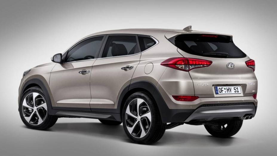 Novas informações sobre conteúdo e motorizações devem ser reveladas pela marca antes do Salão de Genebra, em março | <a href="https://beta-develop.quatrorodas.abril.com.br/noticias/saloes/genebra-2015/nova-tucson-finalmente-revelada-837100.shtml" rel="migration">Leia mais</a> | <a href="" rel="migration"></a> Novas informações sobre conteúdo e motorizações devem ser reveladas pela marca antes do Salão de Genebra, em março | <a href="https://beta-develop.quatrorodas.abril.com.br/noticias/saloes/genebra-2015/nova-tucson-finalmente-revelada-837100.shtml" rel="migration">Leia mais</a> | <a href="" rel="migration"></a>