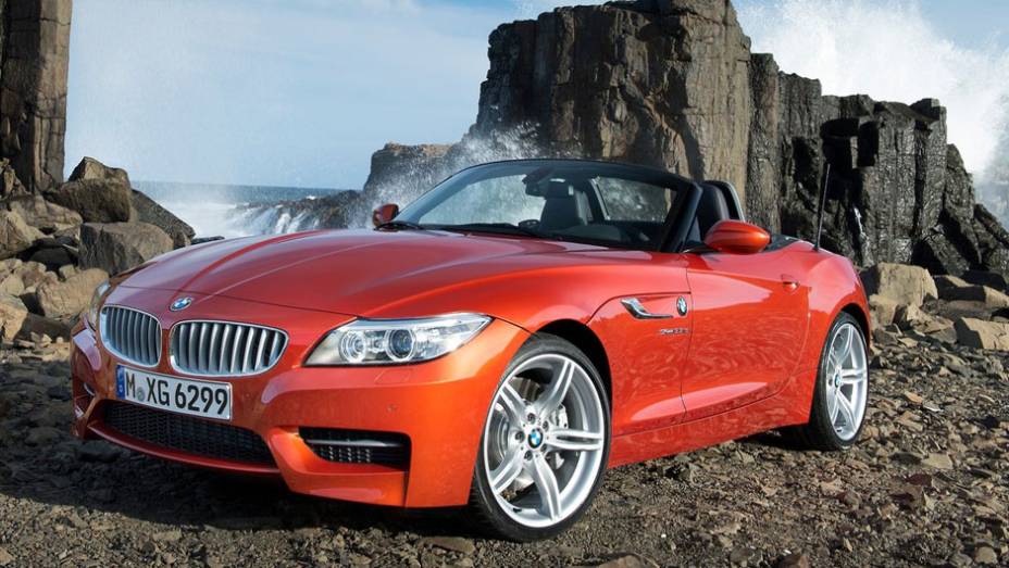 BMW Z4 Roadster 2014 | <a href="https://beta-develop.quatrorodas.abril.com.br/saloes/detroit/2013/bmw-z4-730389.shtml" rel="migration">Leia mais</a>