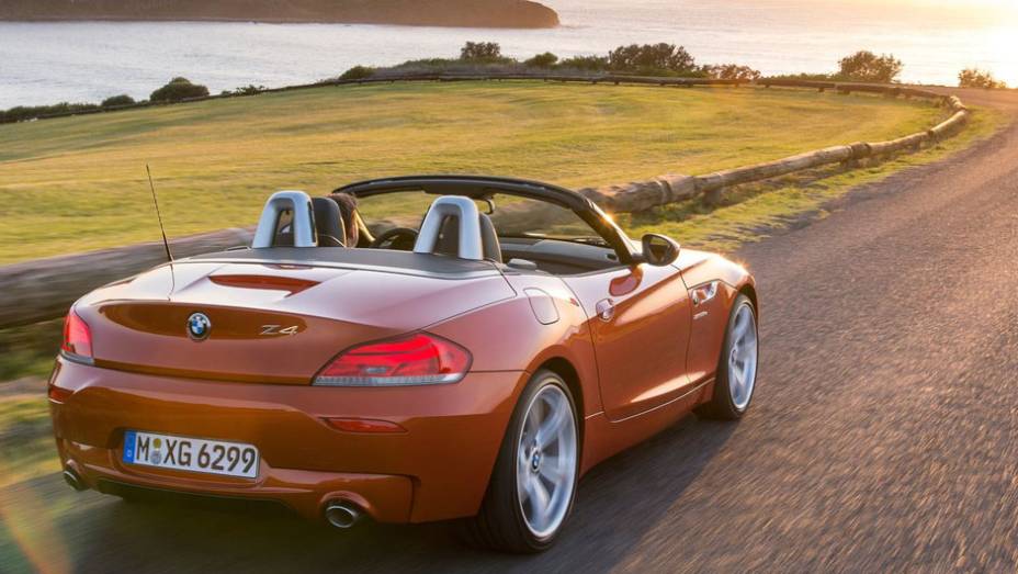 BMW Z4 Roadster 2014 | <a href="https://beta-develop.quatrorodas.abril.com.br/saloes/detroit/2013/bmw-z4-730389.shtml" rel="migration">Leia mais</a>