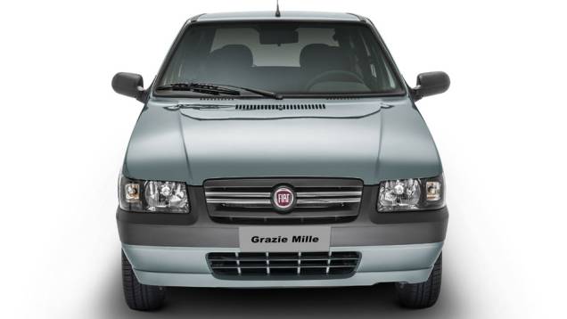 Serão vendidas somente 2 mil unidades, nas cores Verde Saquarema e Prata Bari | <a href="https://beta-develop.quatrorodas.abril.com.br/noticias/fabricantes/fiat-lanca-serie-grazie-mille-763882.shtml" rel="migration">Leia mais</a> Serão vendidas somente 2 mil unidades, nas cores Verde Saquarema e Prata Bari | <a href="https://beta-develop.quatrorodas.abril.com.br/noticias/fabricantes/fiat-lanca-serie-grazie-mille-763882.shtml" rel="migration">Leia mais</a>