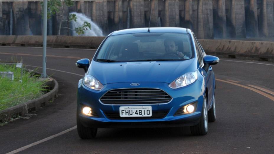 Ford New Fiesta começa a ser fabricado no Brasil <a href="https://beta-develop.quatrorodas.abril.com.br/carros/lancamentos/ford-new-fiesta-2014-739245.shtml" rel="migration">Leia mais</a>