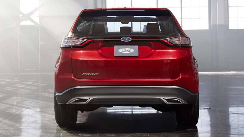 O desenho das peças lembra bastante as do Fusion | <a href="https://beta-develop.quatrorodas.abril.com.br/noticias/saloes/los-angeles-2013/ford-apresenta-edge-concept-760730.shtml" rel="migration">Leia mais</a>