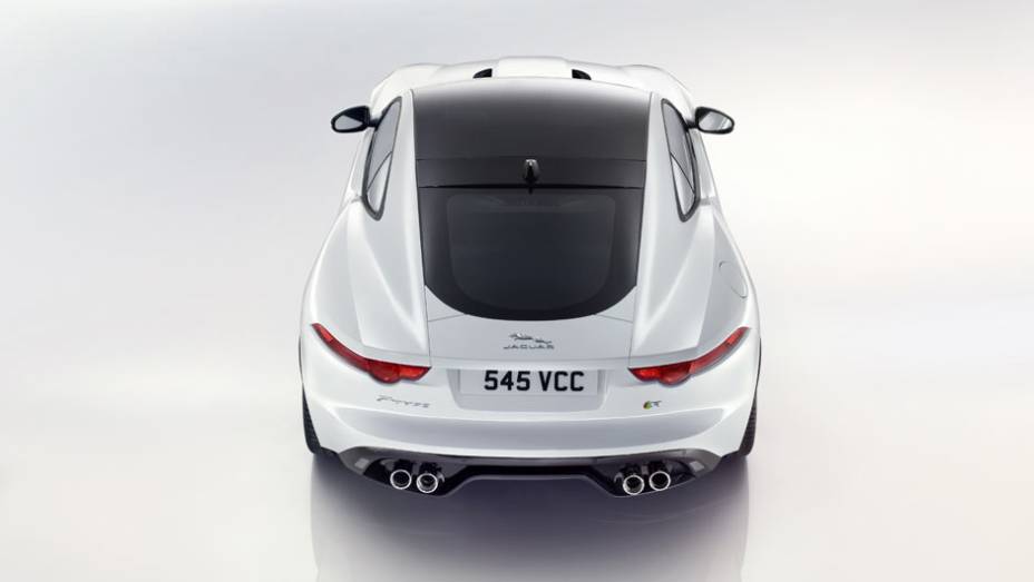 Serão oferecidas três versões do Coupé, sendo duas com motor V6 e uma com V8 | <a href="https://beta-develop.quatrorodas.abril.com.br/noticias/saloes/los-angeles-2013/jaguar-revela-f-type-coupe-760708.shtml" rel="migration">Leia mais</a>