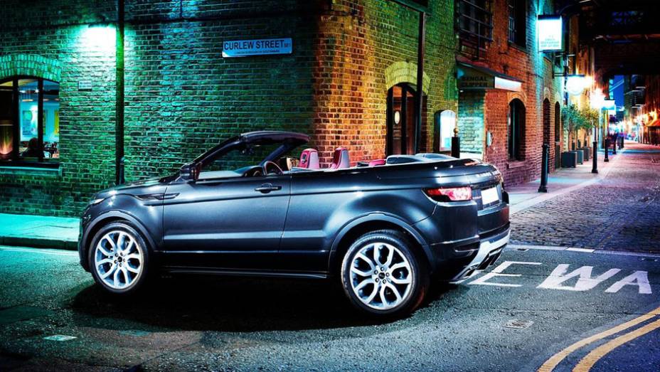 Para chegar &agrave;s ruas, modelo precisa de mais dois anos de trabalho de engenheiros | <a href="https://beta-develop.quatrorodas.abril.com.br/saloes/genebra/2012/land-rover-range-rover-evoque-cabrio-678525.shtml" rel="migration">Leia mais</a>