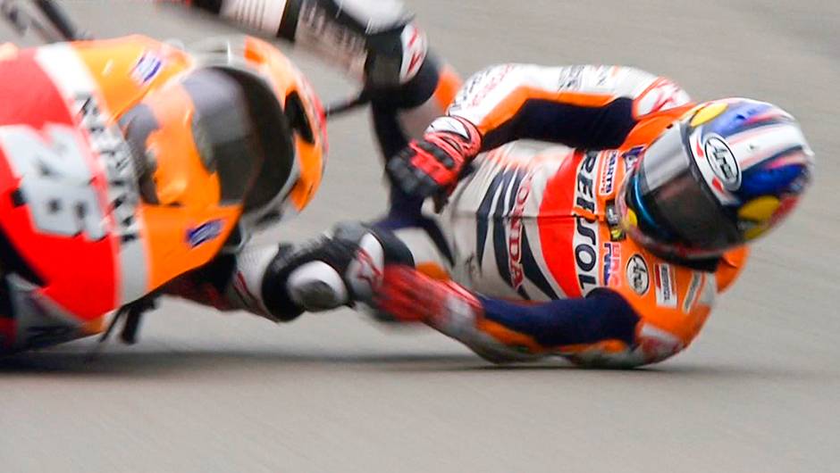 Queda de Dani Pedrosa | <a href="https://beta-develop.quatrorodas.abril.com.br/moto/noticias/motogp-crutchlow-conquista-pole-assen-745300.shtml" rel="migration">Leia mais</a> Queda de Dani Pedrosa | <a href="https://beta-develop.quatrorodas.abril.com.br/moto/noticias/motogp-crutchlow-conquista-pole-assen-745300.shtml" rel="migration">Leia mais</a>