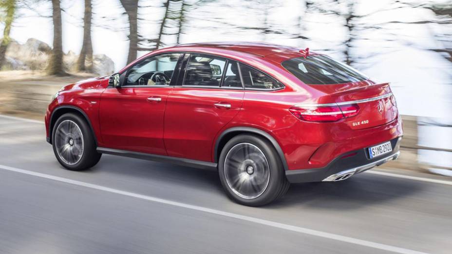 Objetivo &eacute; claro: bater a BMW X6 | <a href="https://beta-develop.quatrorodas.abril.com.br/noticias/fabricantes/mercedes-divulga-oficialmente-nova-gle-820013.shtml" rel="migration">Leia mais</a>