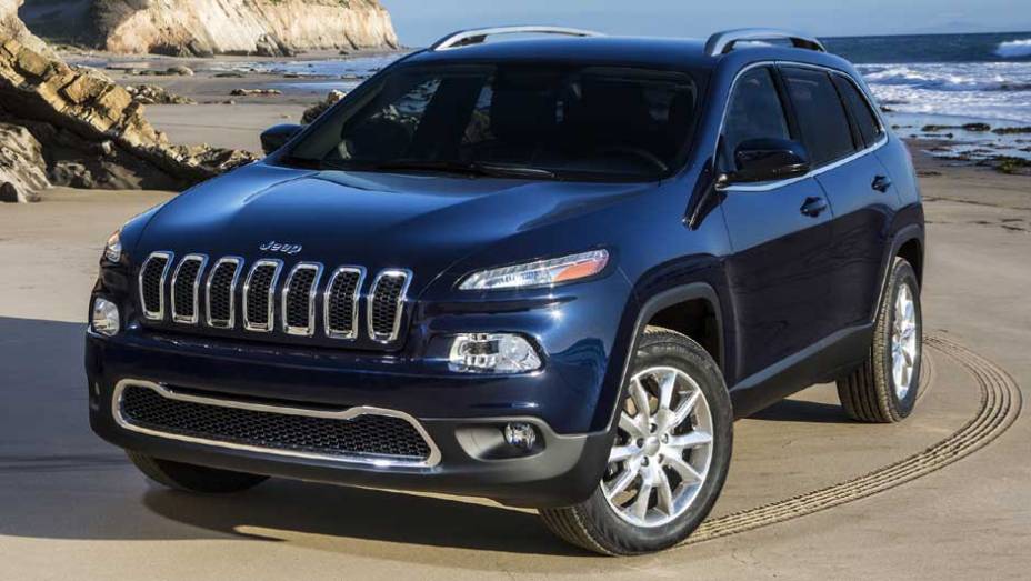 Quer saber como é a traseira? Nós também. A Jeep só mostrou imagens da dianteira do SUV... | <a href="%20https://beta-develop.quatrorodas.abril.com.br/saloes/new-york/2013/jeep-cherokee-737016.shtml" rel="migration">Leia mais</a>