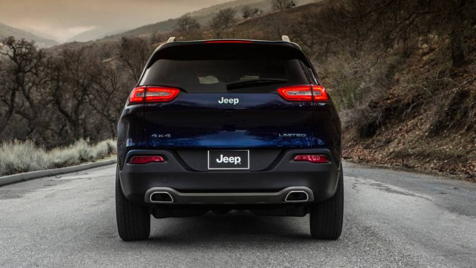 | <a href="https://beta-develop.quatrorodas.abril.com.br/saloes/new-york/2013/jeep-cherokee-737016.shtml" rel="migration">Leia mais</a>