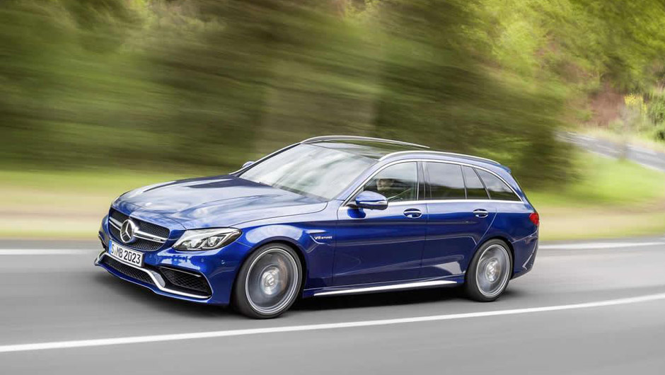 N&atilde;o menos potente que o sed&atilde;, a vers&atilde;o perua leva a fam&iacute;lia toda com bastante agilidade | <a href="https://beta-develop.quatrorodas.abril.com.br/noticias/saloes/paris-2014/mercedes-benz-revela-detalhes-novo-c63-amg-802146.shtml" rel="migration">Leia mais</a>