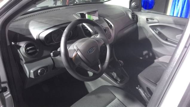 Detalhe do interior do Novo Ka | <a href="https://beta-develop.quatrorodas.abril.com.br/carros/lancamentos/novo-ford-ka-792257.shtml" rel="migration">Leia mais</a> Detalhe do interior do Novo Ka | <a href="https://beta-develop.quatrorodas.abril.com.br/carros/lancamentos/novo-ford-ka-792257.shtml" rel="migration">Leia mais</a>