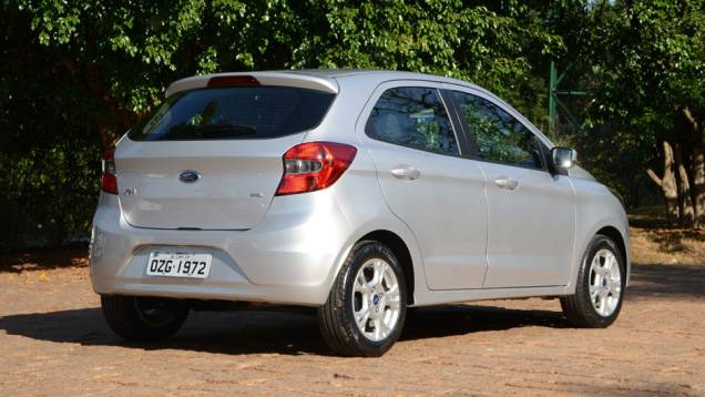 Novo Ka SEL conta com controles de estabilidade e de tração | <a href="https://beta-develop.quatrorodas.abril.com.br/carros/lancamentos/novo-ford-ka-792257.shtml" rel="migration">Leia mais</a> Novo Ka SEL conta com controles de estabilidade e de tração | <a href="https://beta-develop.quatrorodas.abril.com.br/carros/lancamentos/novo-ford-ka-792257.shtml" rel="migration">Leia mais</a>