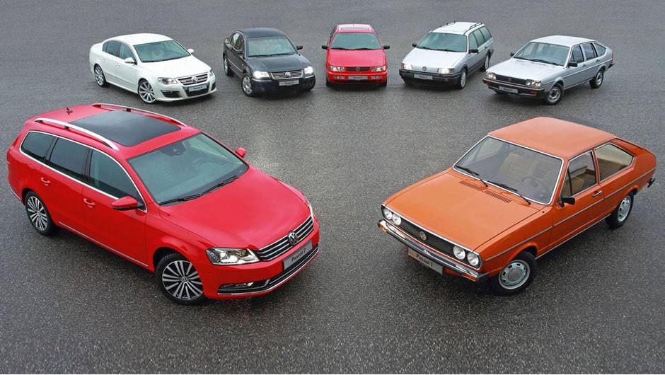 Um dos sedãs mais queridos da história da Volkswagen, o Passat chega aos 40 anos em plena forma; relembre a seguir sua trajetória de sucesso ao longo destas quatro décadas de vida Um dos sedãs mais queridos da história da Volkswagen, o Passat chega aos 40 anos em plena forma; relembre a seguir sua trajetória de sucesso ao longo destas quatro décadas de vida