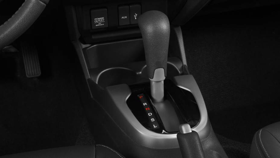 A transmiss&atilde;o CVT volta no Fit, agora com conversor de torque e funcionamento mais suave | <a href="https://beta-develop.quatrorodas.abril.com.br/carros/lancamentos/novo-honda-fit-781163.shtml" rel="migration">Leia mais</a>