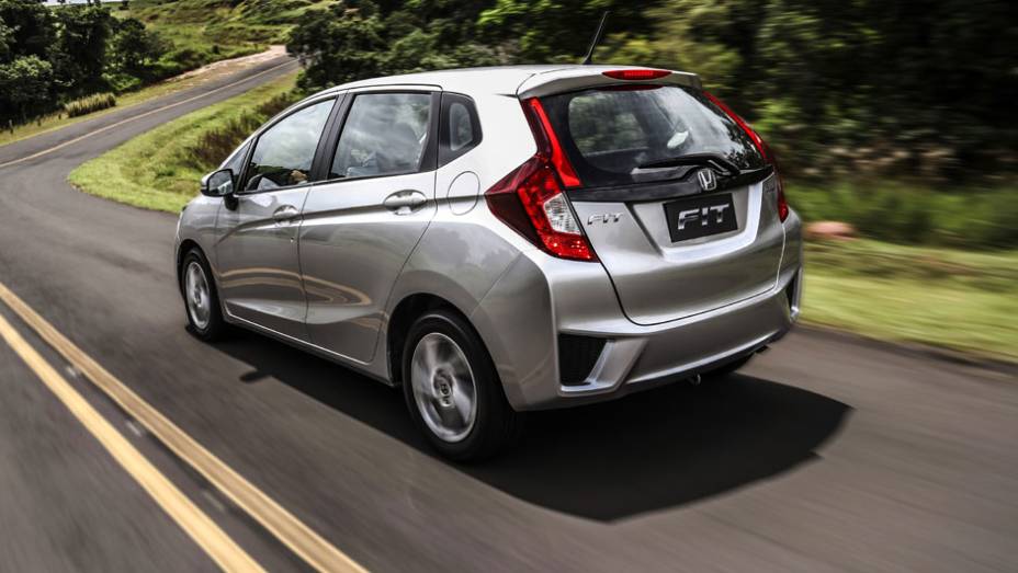 Os preços do novo Fit variam de R$ 49.900 (DX) a R$ 65.900 (EXL) | <a href="https://beta-develop.quatrorodas.abril.com.br/carros/lancamentos/novo-honda-fit-781163.shtml" rel="migration">Leia mais</a>