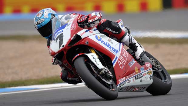 Rea e Checa vencem SBK em Assen