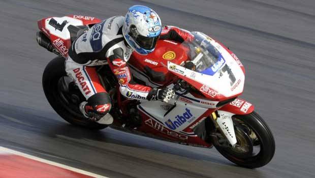 SBK: o campeão Checa e Melandri vencem em Portugal