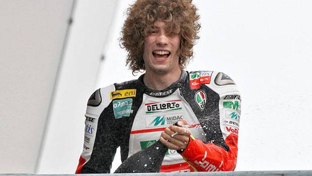 MotoGP: tributos a Simoncelli