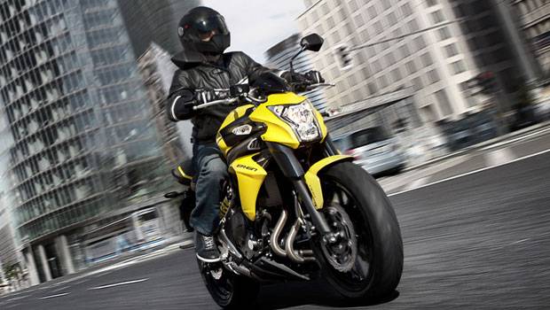 Nova Kawasaki ER-6n chega ao Brasil