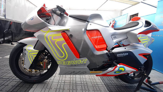 Elétricas: recorde em Man