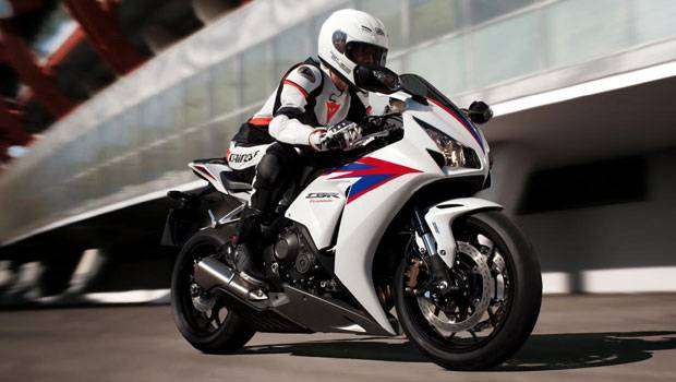 Lançamento: nova CBR 1000RR