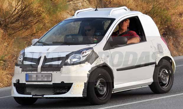 Novo smart fortwo roda em testes
