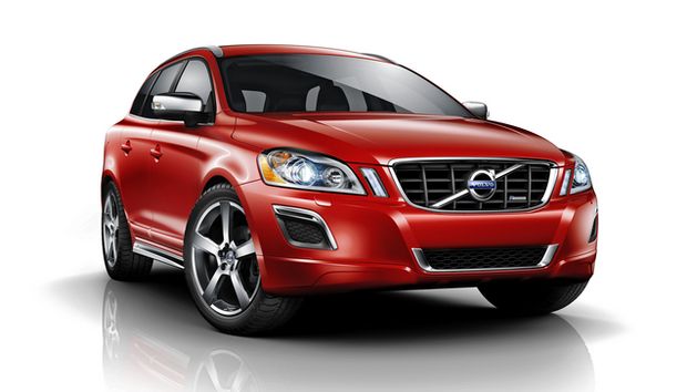 Volvo traz XC60 T5 R-Design ao Brasil