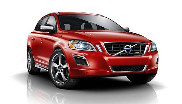 Volvo traz XC60 T5 R-Design ao Brasil