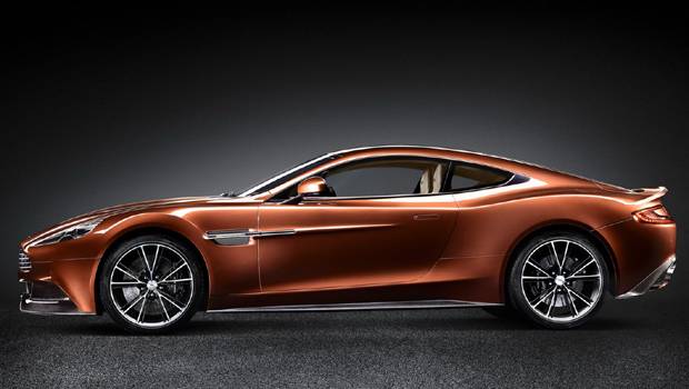 Vídeo: Novo Aston Martin Vanquish