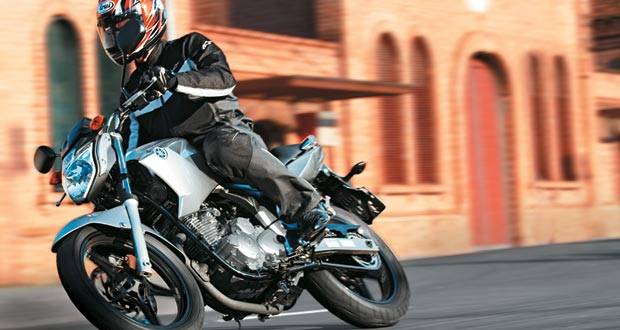 Yamaha YS 250 Fazer Blueflex