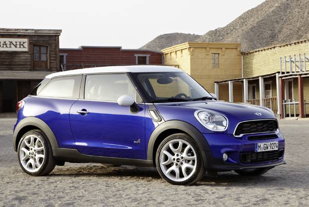 Mini Paceman cai na rede