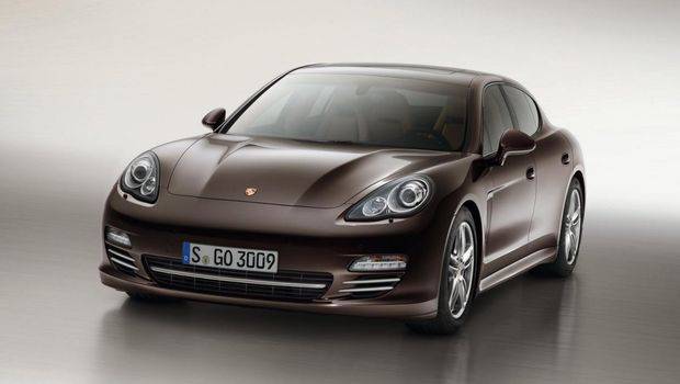 Porsche lança Panamera Platinum Edition