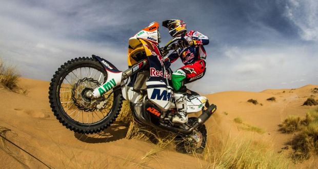 Marc Coma lesiona o ombro