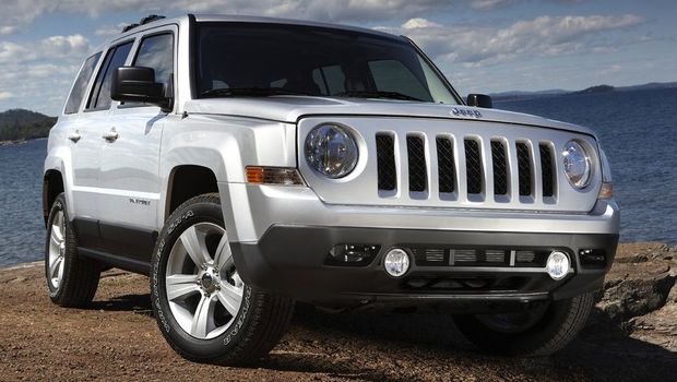 EUA: Jeep investiga problema no Patriot